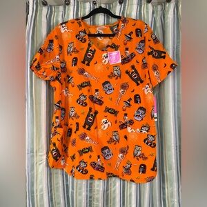 Halloween Scrub Star Skeletons Frankenstein Ghost Orange Women’s Top NWT 2xl